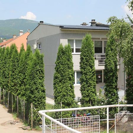 Apartman Kej 피로트 외부 사진